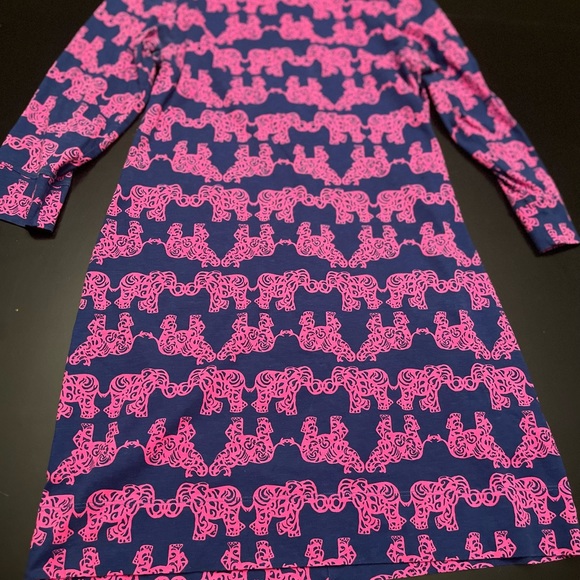 Lilly Pulitzer Dresses & Skirts - Like New! Lilly Pulitzer blue and pink elephant dress